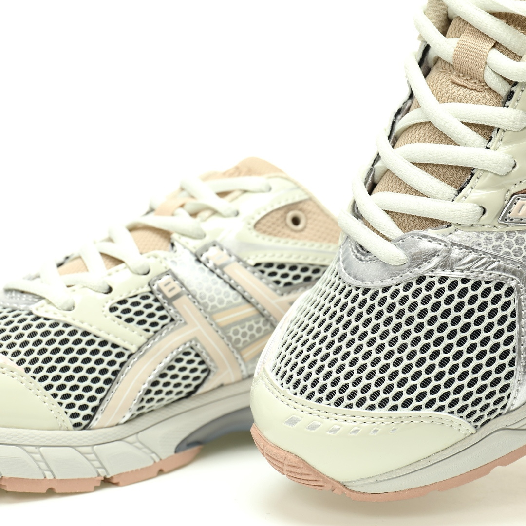 Jul6367      ASICS         69.99$ gallery