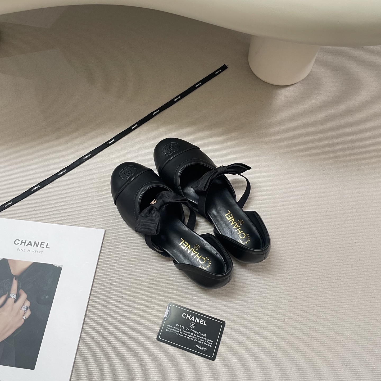 Jul6375  CHANGE     56$ gallery