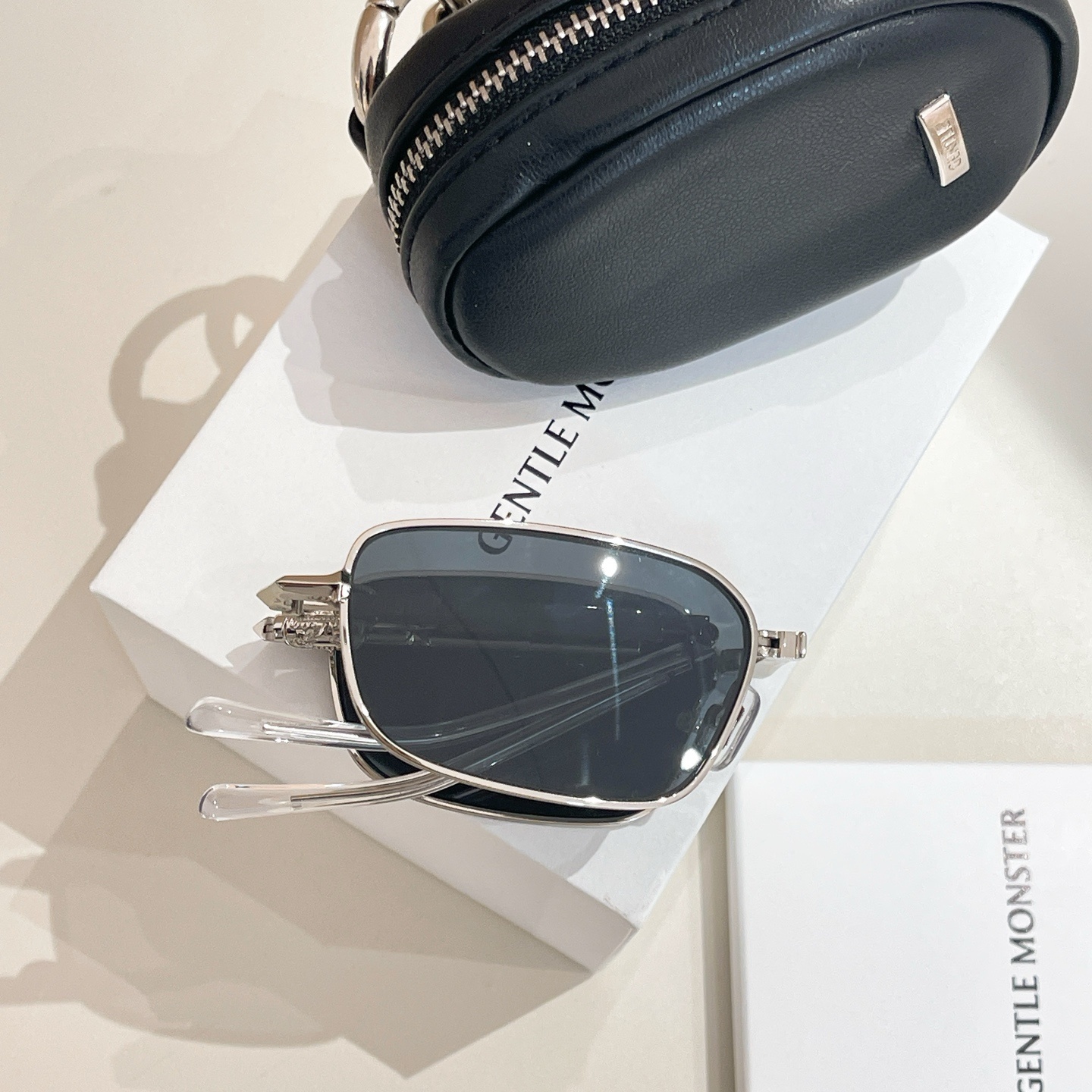 Jul6393    Gentle     57.99$   GYJ gallery