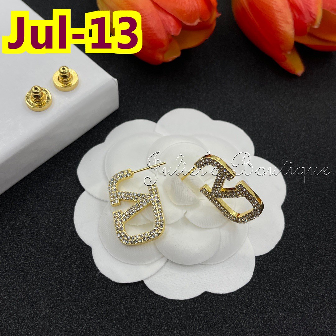 ST1092 $29.65 VT gallery