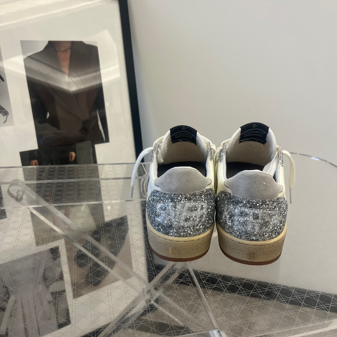 ST4237 $98.88 GGDB gallery