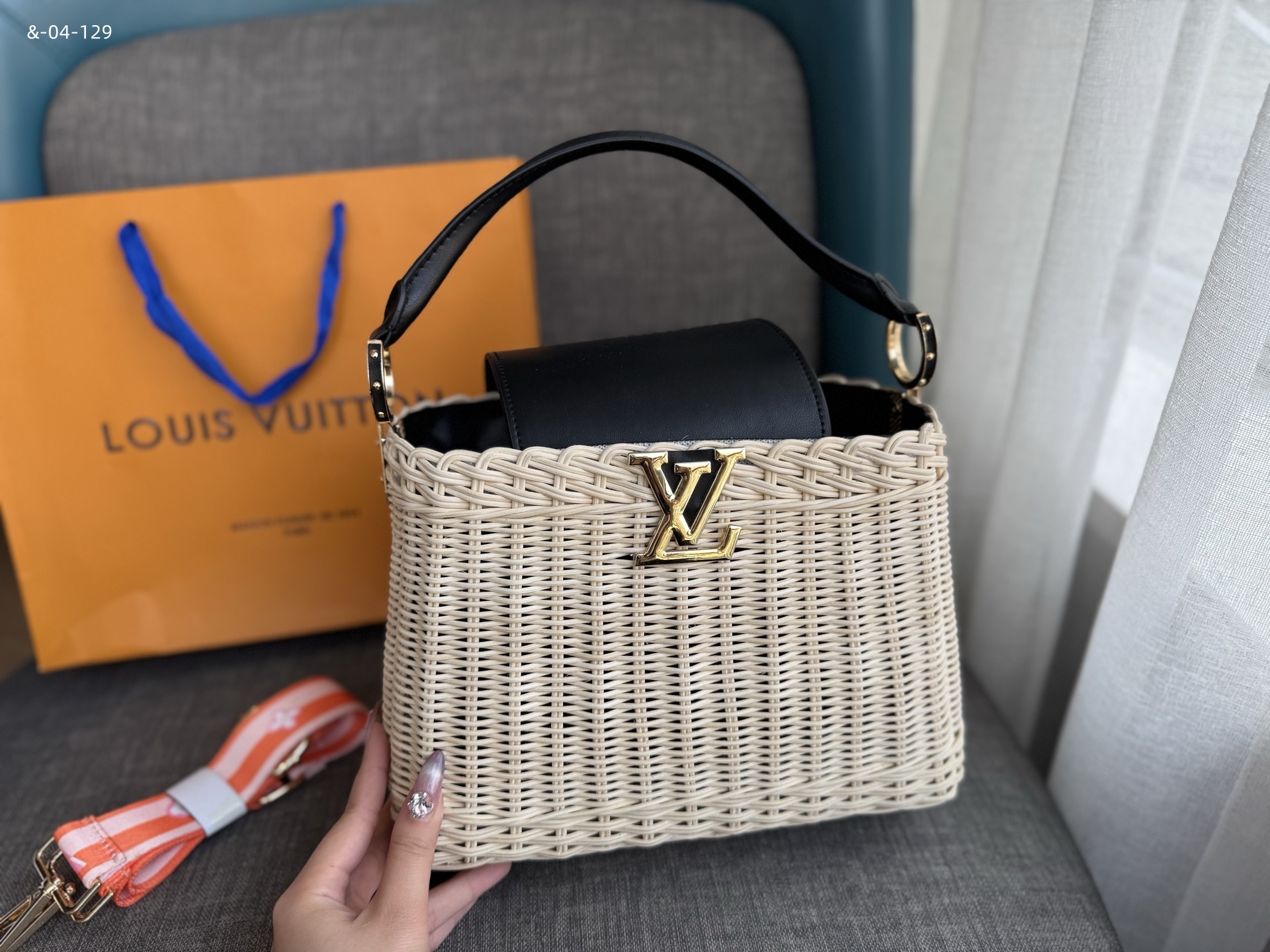 TL2123  LV  58.9$ gallery