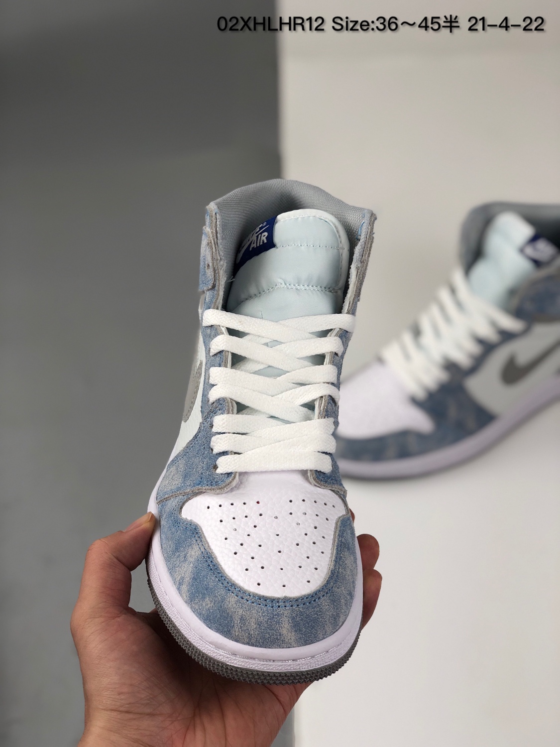 TL5577 AJ1 49.99$  -PTX gallery
