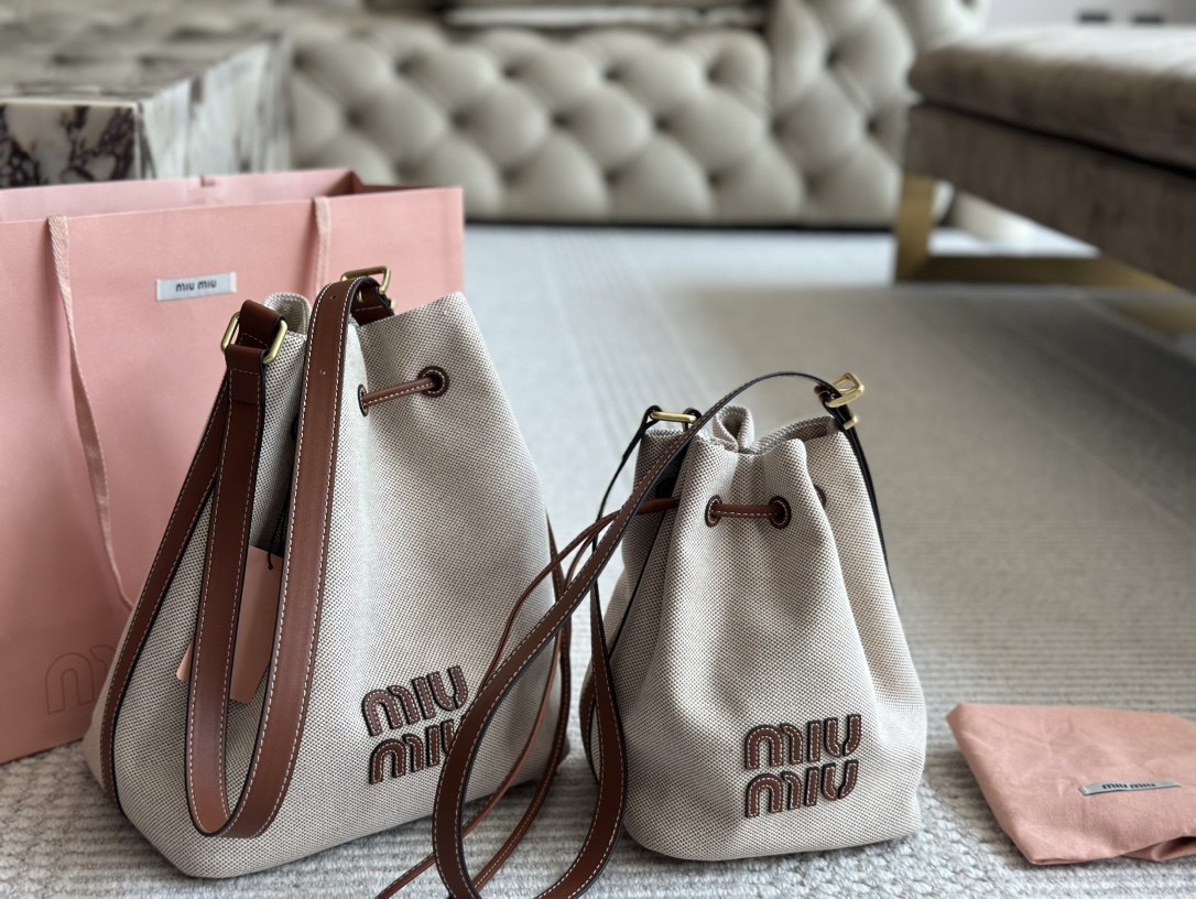 TL6660 MIUMIU 65$ gallery