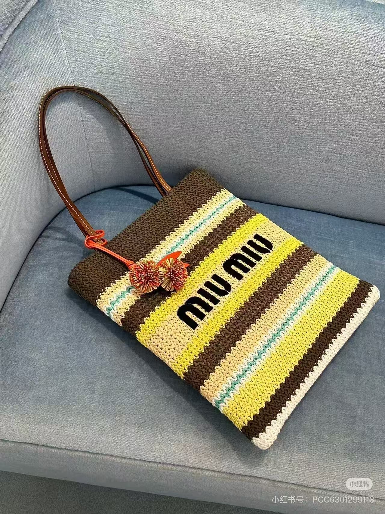 TL2334  MIUMIU 69.99$ gallery