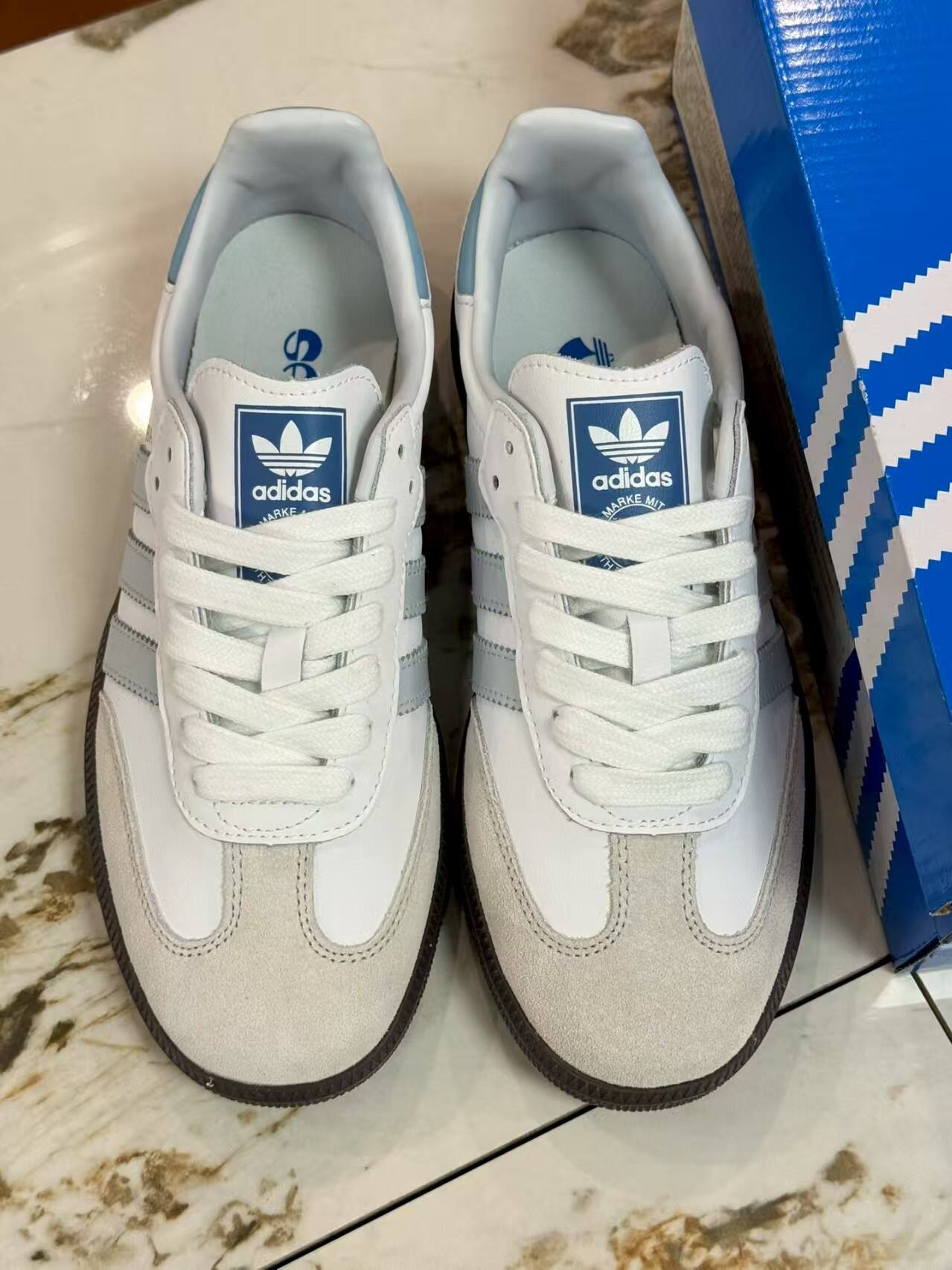 TL2626  ADIDAS  49.99$ gallery