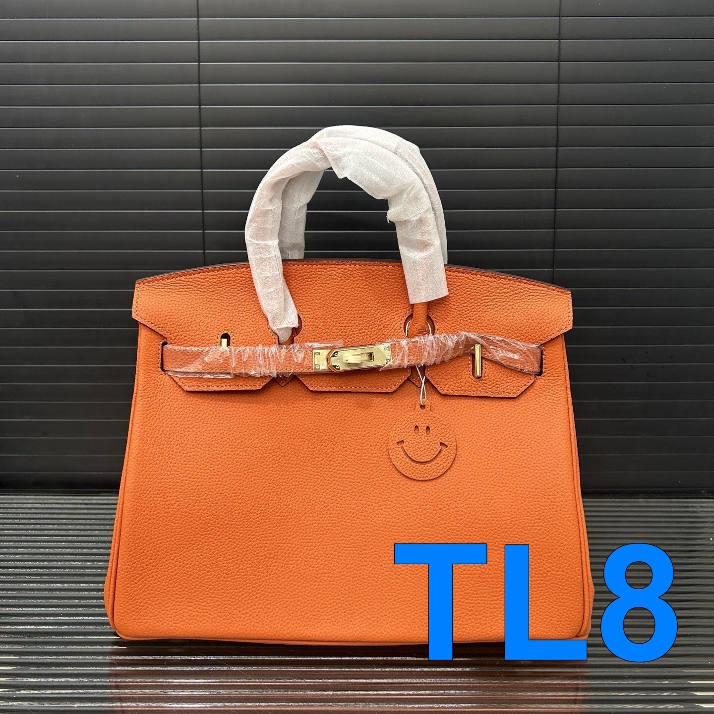 TL2703  HERMES  95.99$ gallery