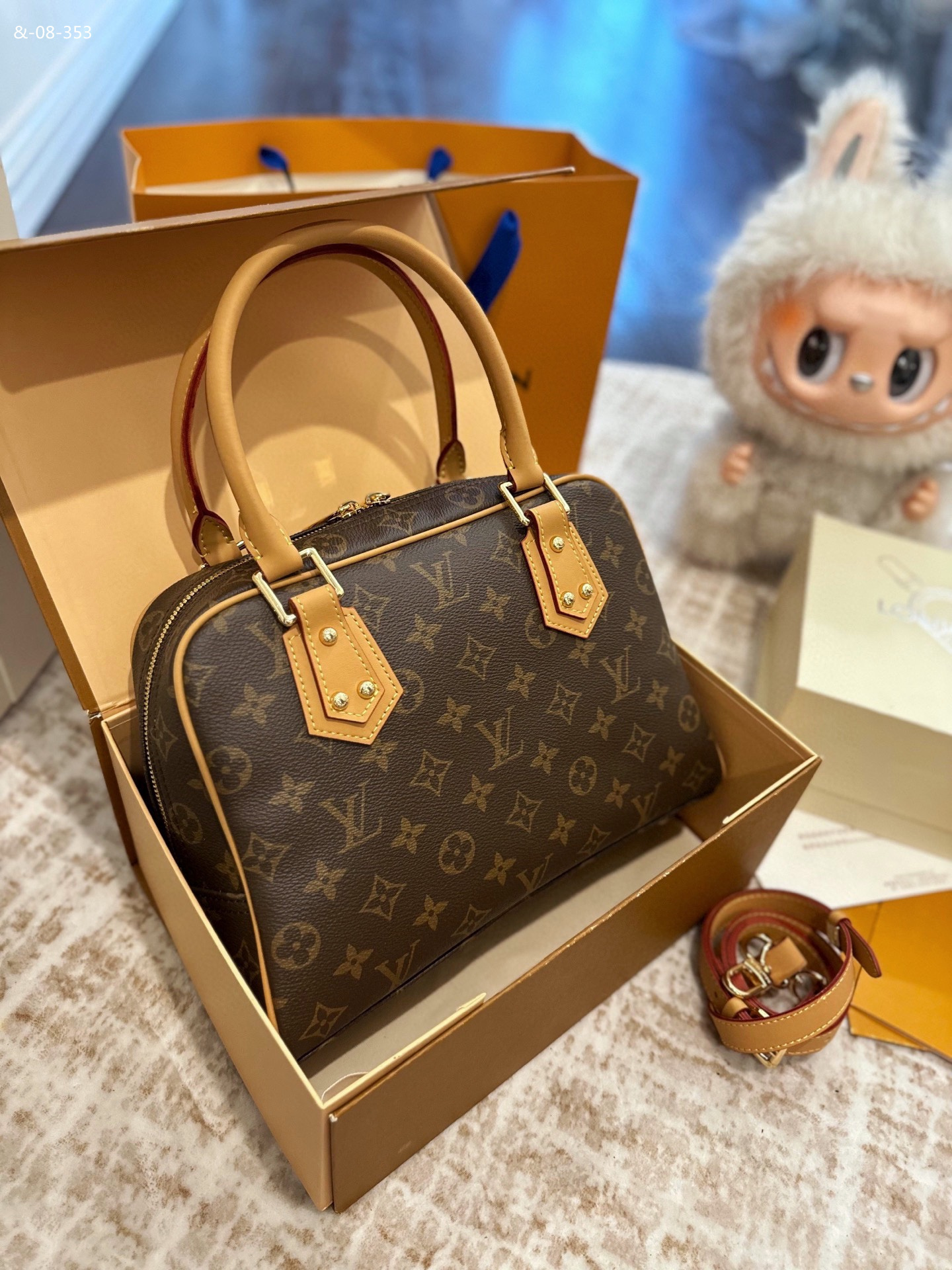 TL2732  LV  75.99$ gallery
