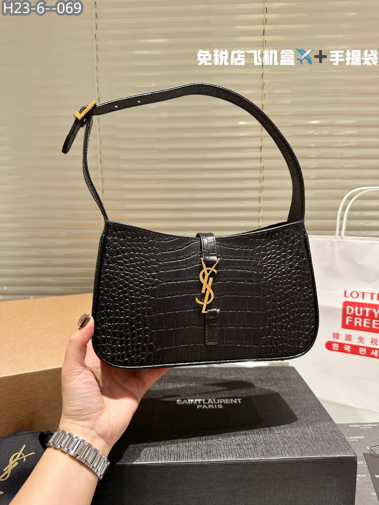 TL2750  YSL  63.99$ gallery