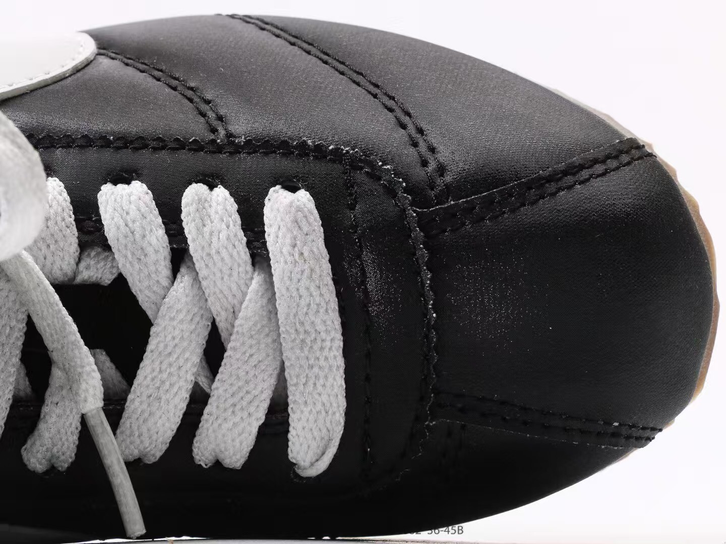 TL2975  NIKE  55$ gallery