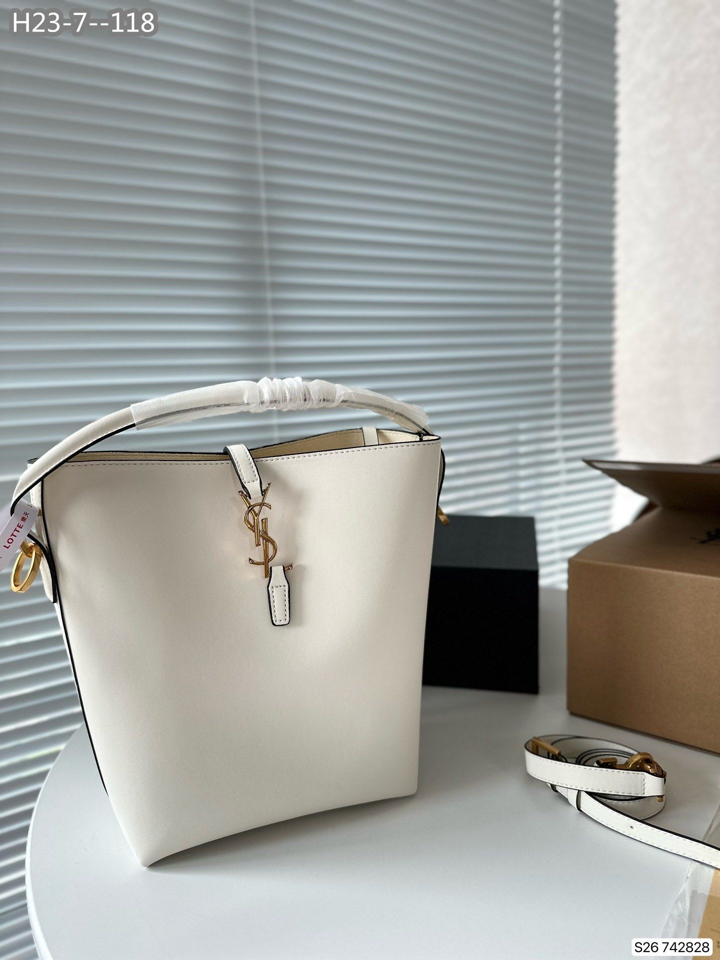 TL5009 YSL 65$ gallery