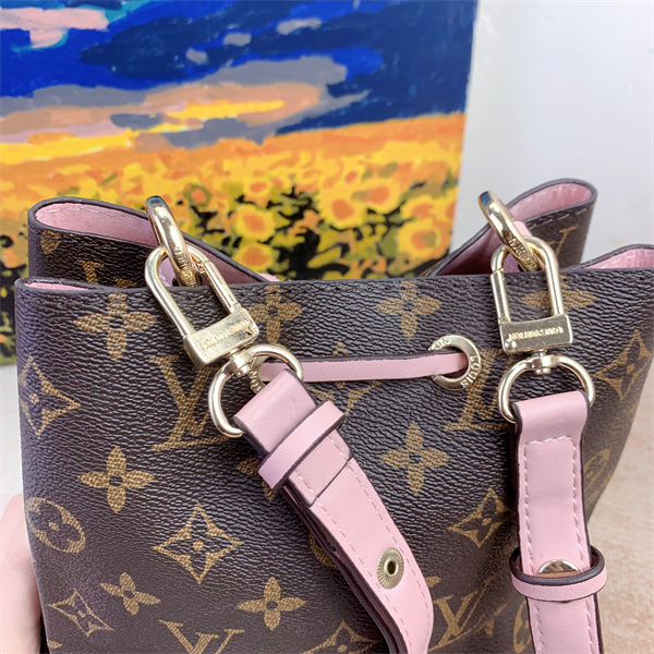 TL5472 LV 38$ gallery
