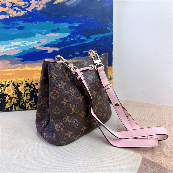 TL5472 LV 38$ gallery