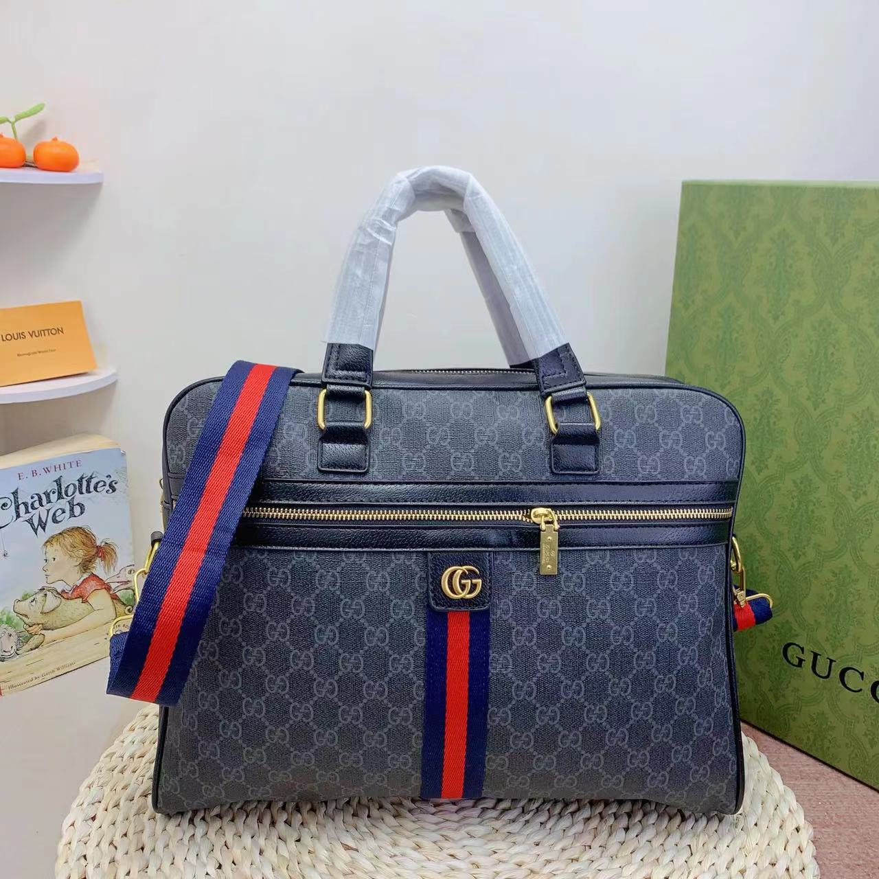 TL5814 GUCCI 49.99$ gallery