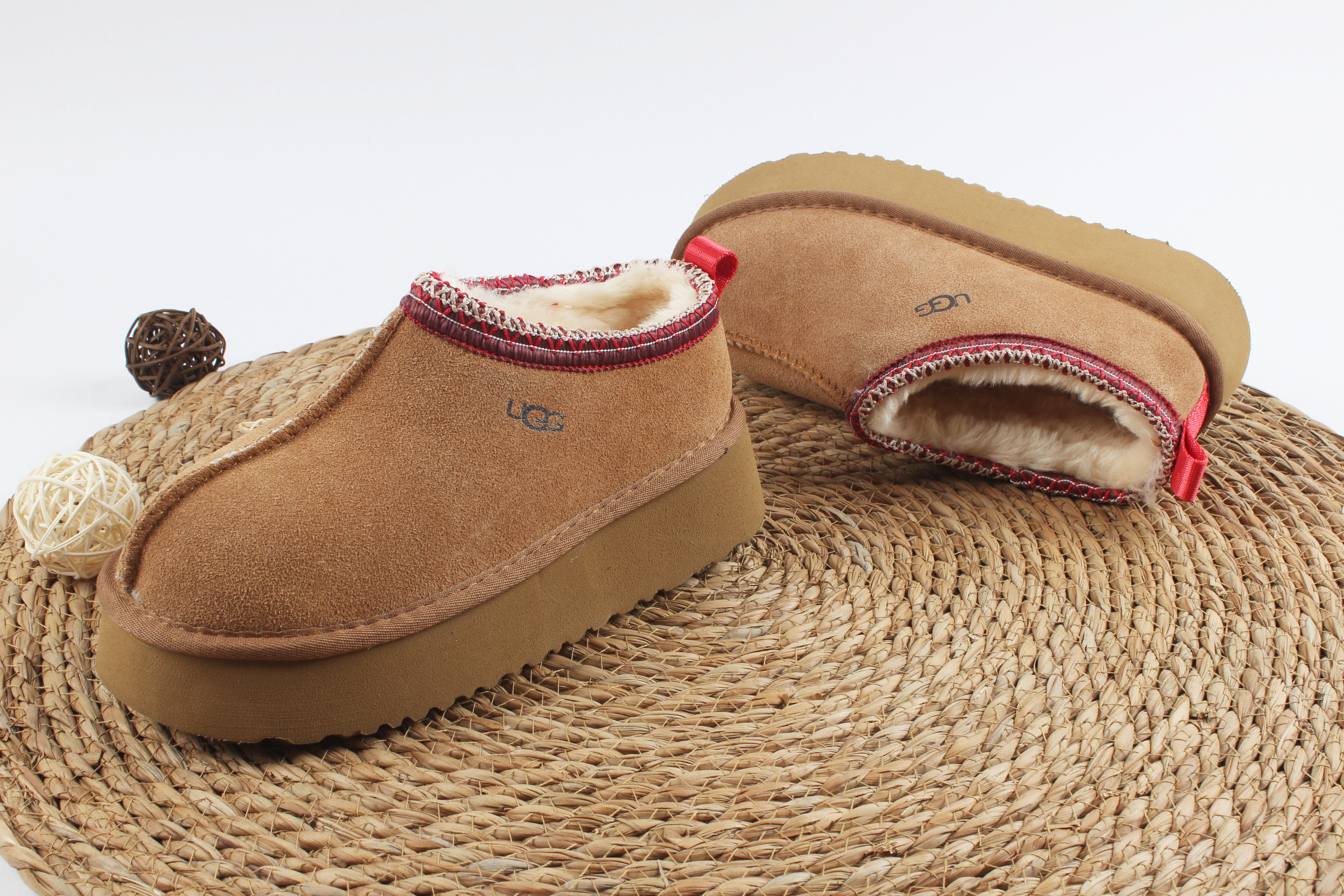 TL6798 UGG 49.99$ gallery