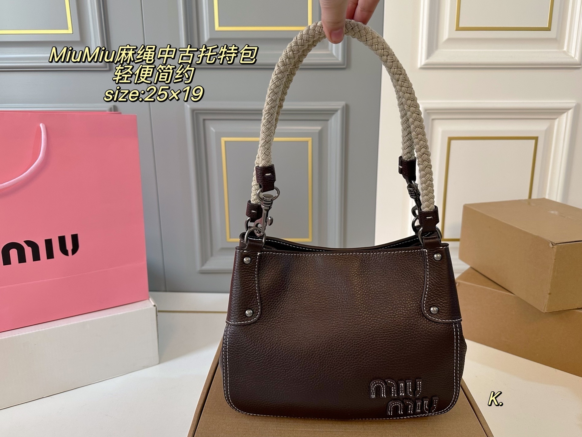 TL7799  MIUMIU  75$ gallery