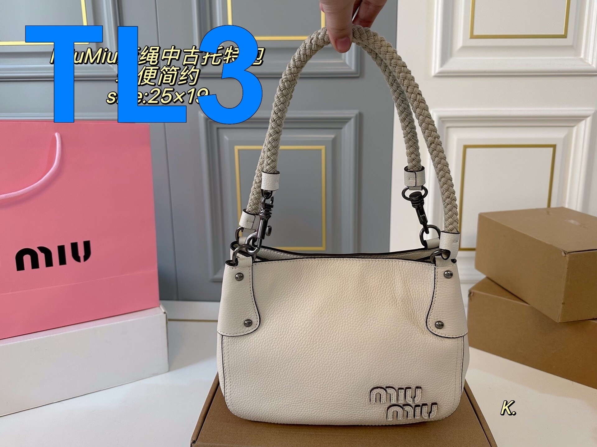 TL7799  MIUMIU  75$ gallery