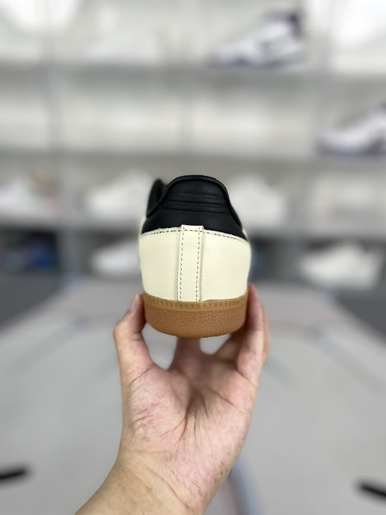 TL7840  DIOR  65$ gallery