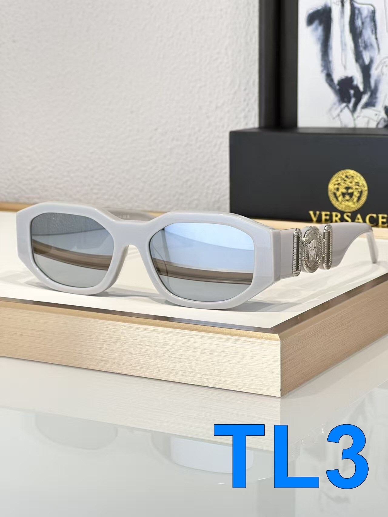 TL7948  VERSACE  55$ gallery