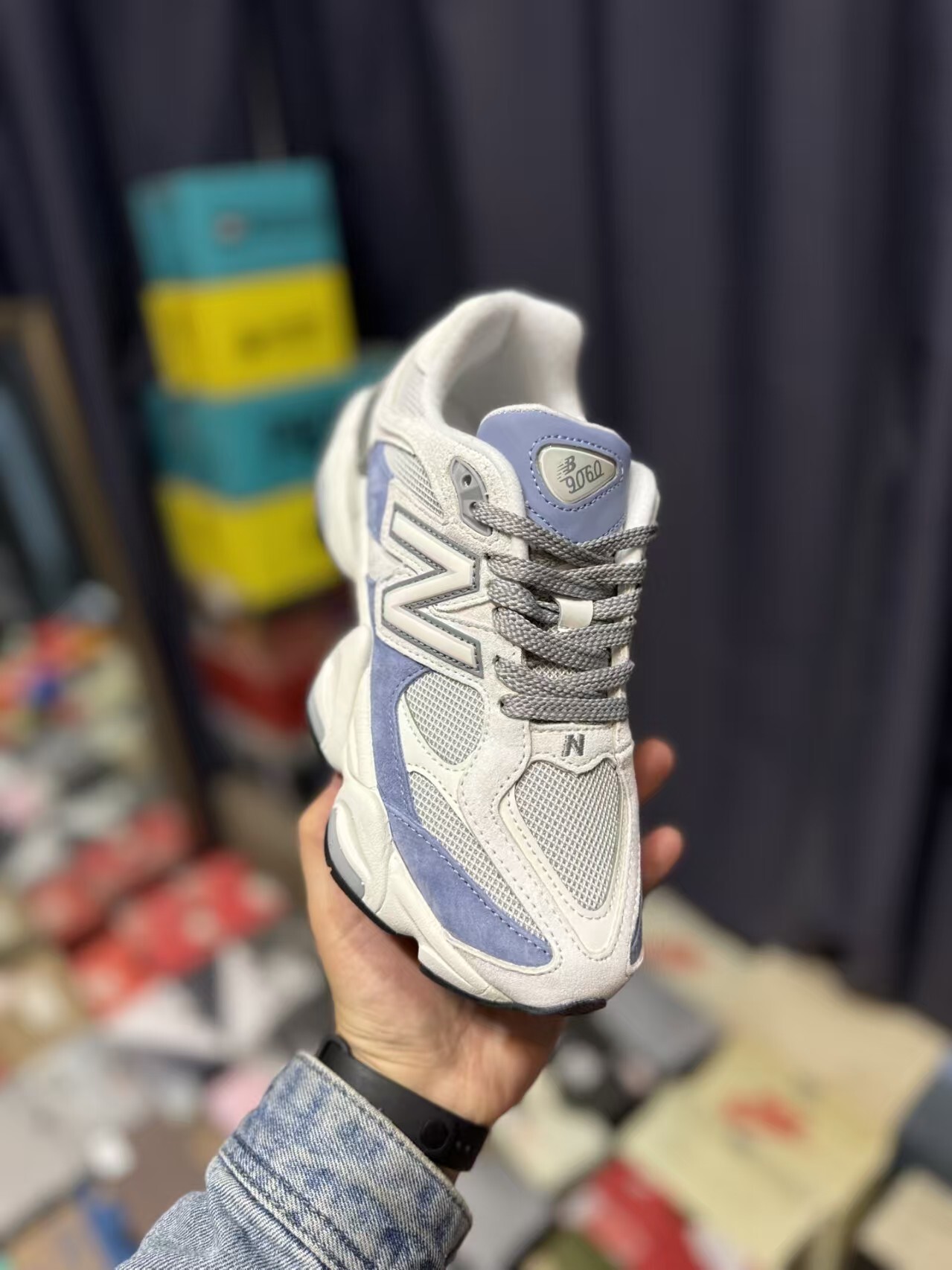 TL8031  NB  65$ gallery