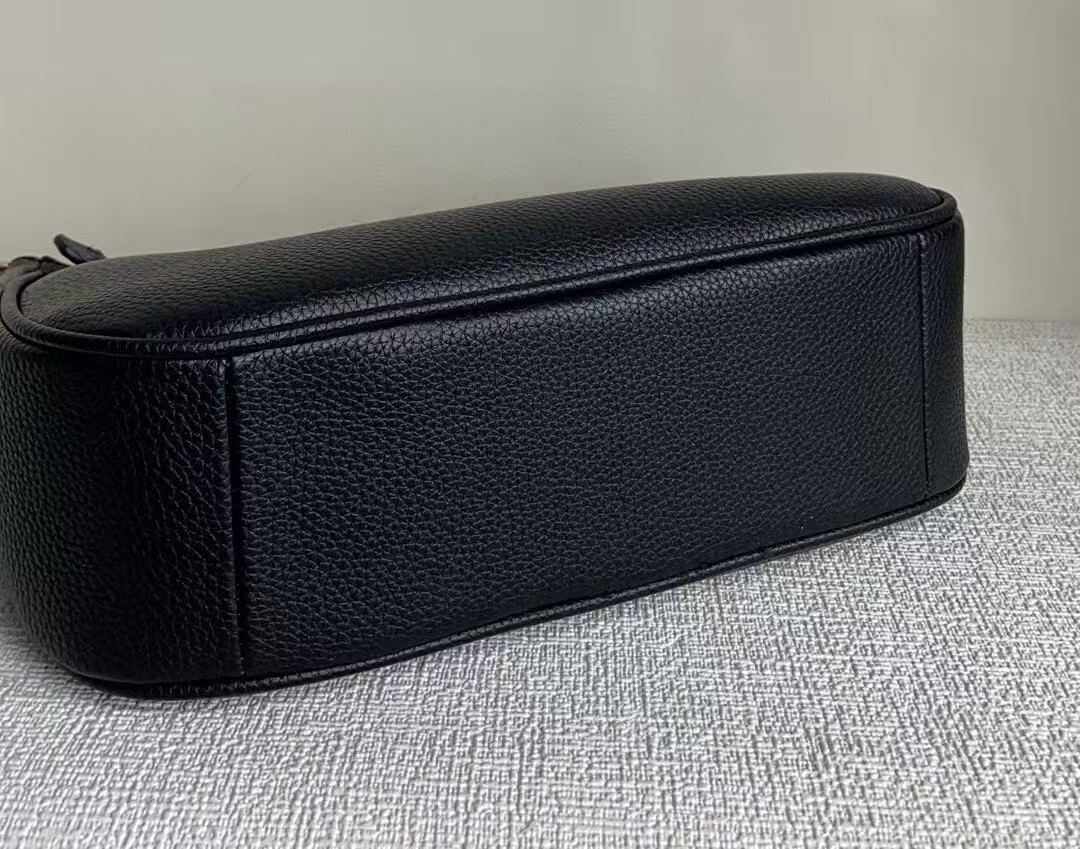 TL8081  COACH  65.99$ gallery