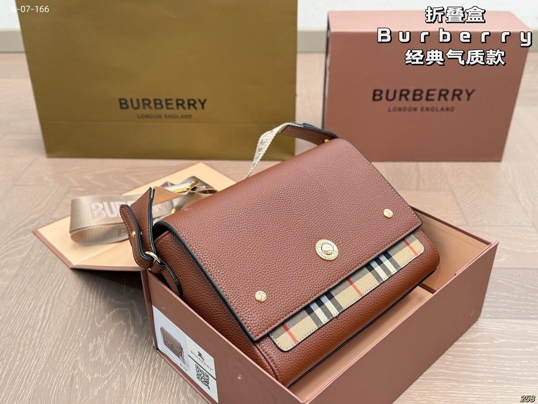 TL8082  BURBERRY   65.99$ gallery