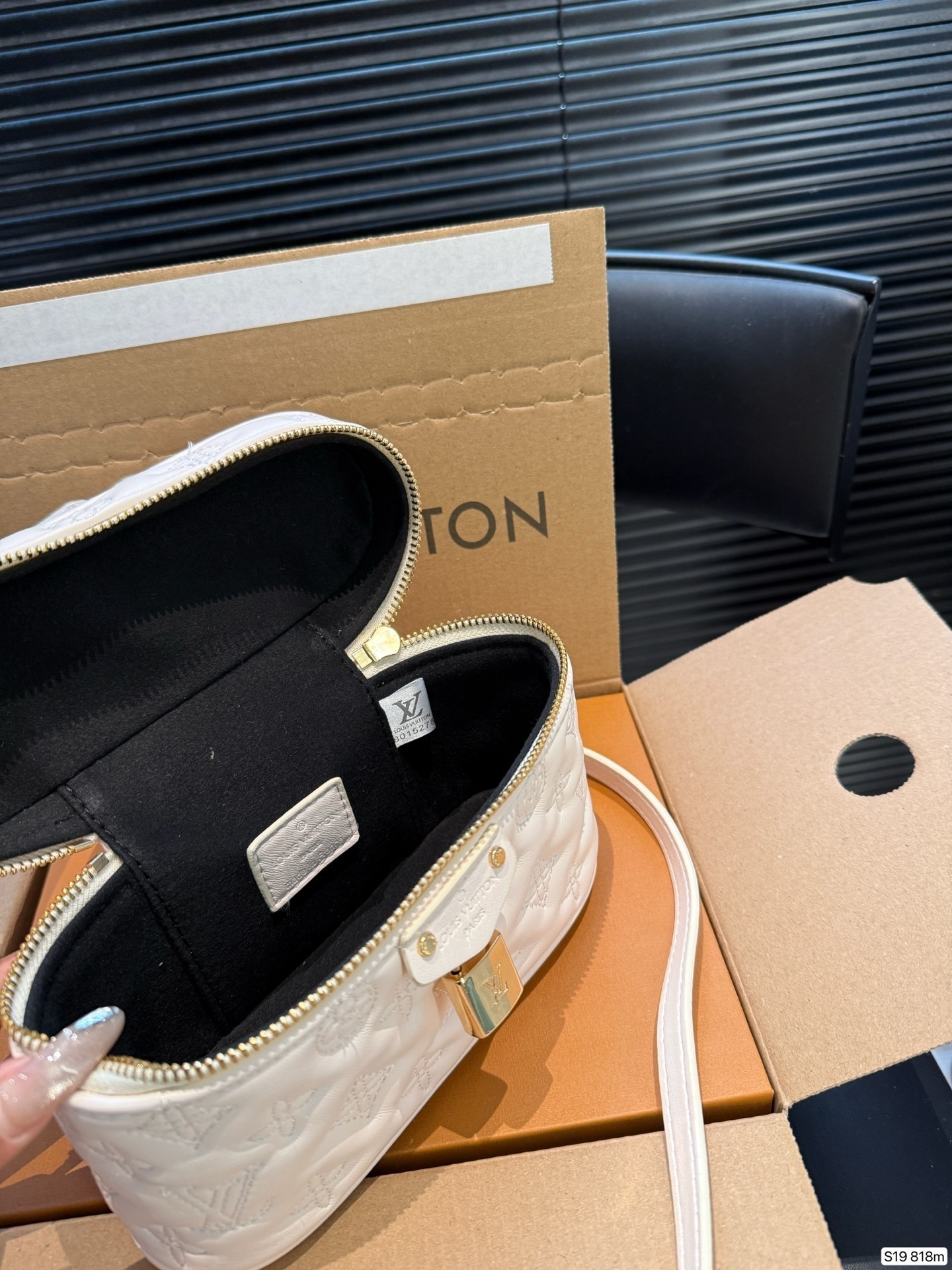 TL8088  LV  65.99$ gallery