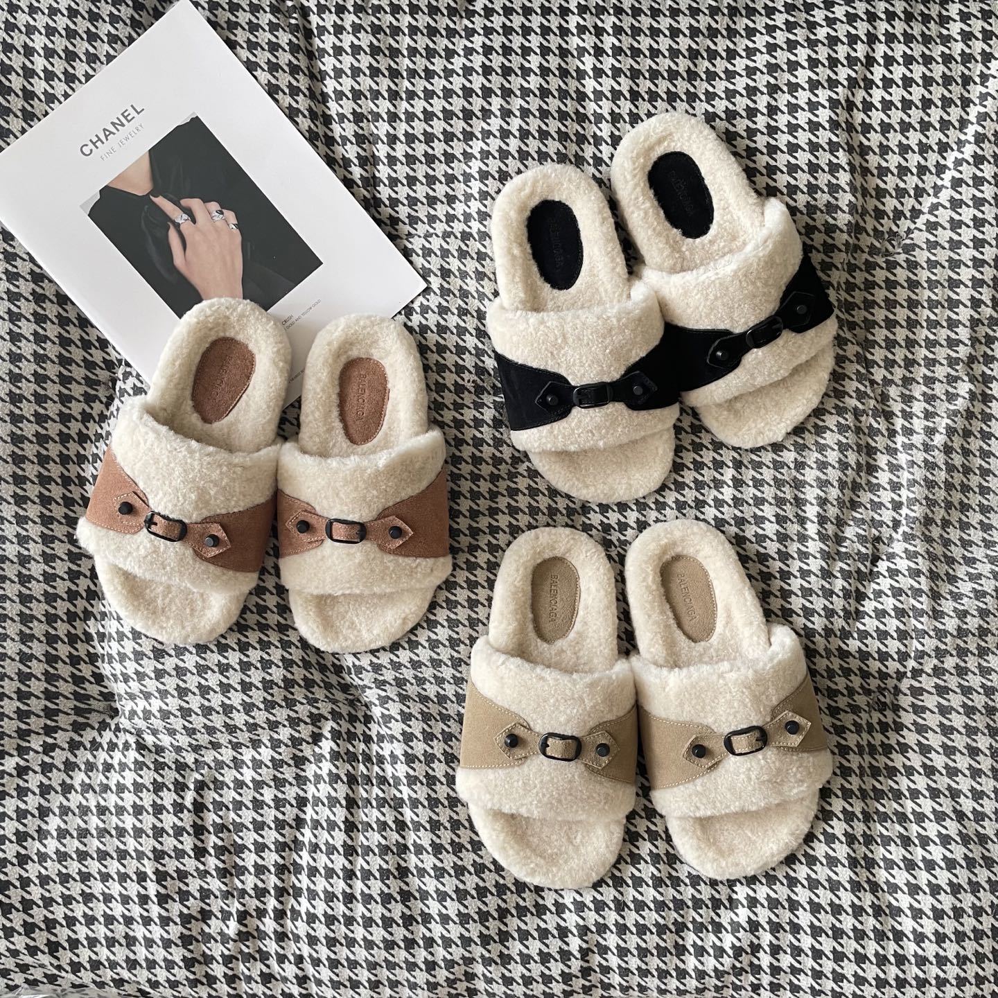 TL8090  Balenciaga 54.99$ gallery