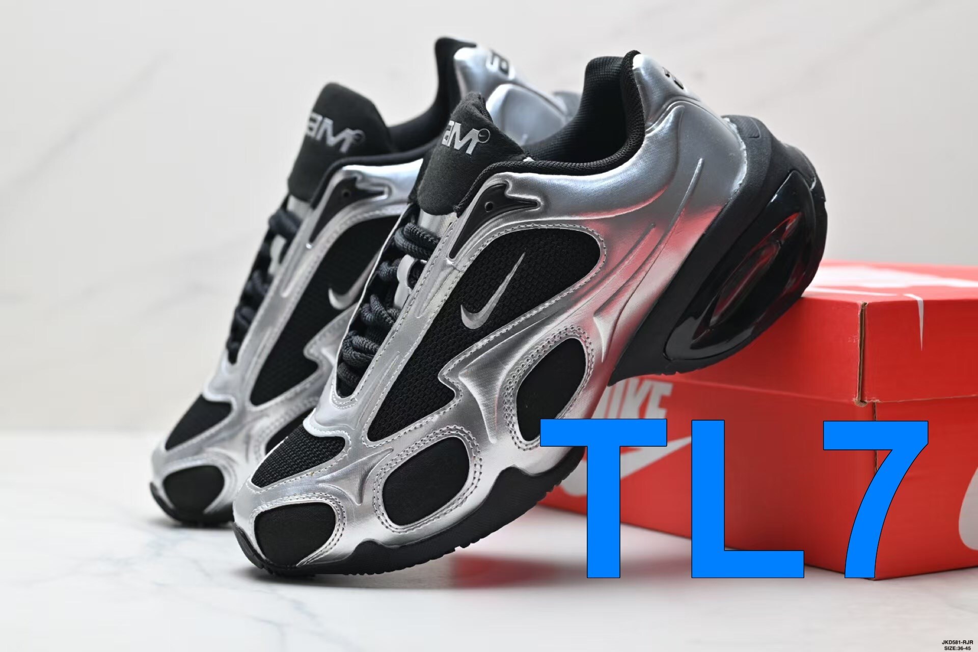 TL8110  NIKE   69.99$ gallery