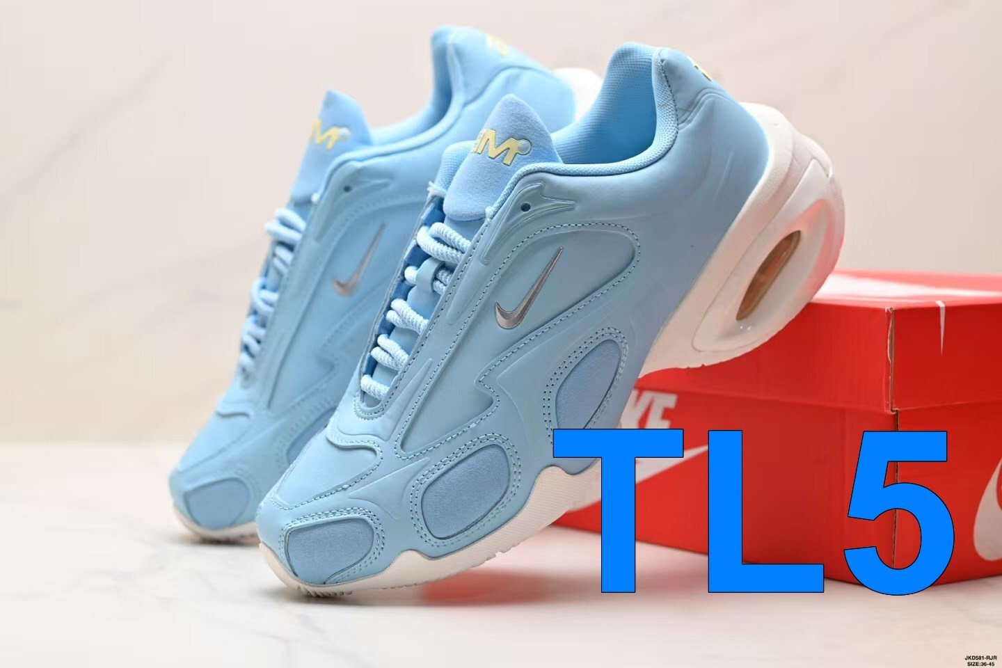 TL8110  NIKE   69.99$ gallery