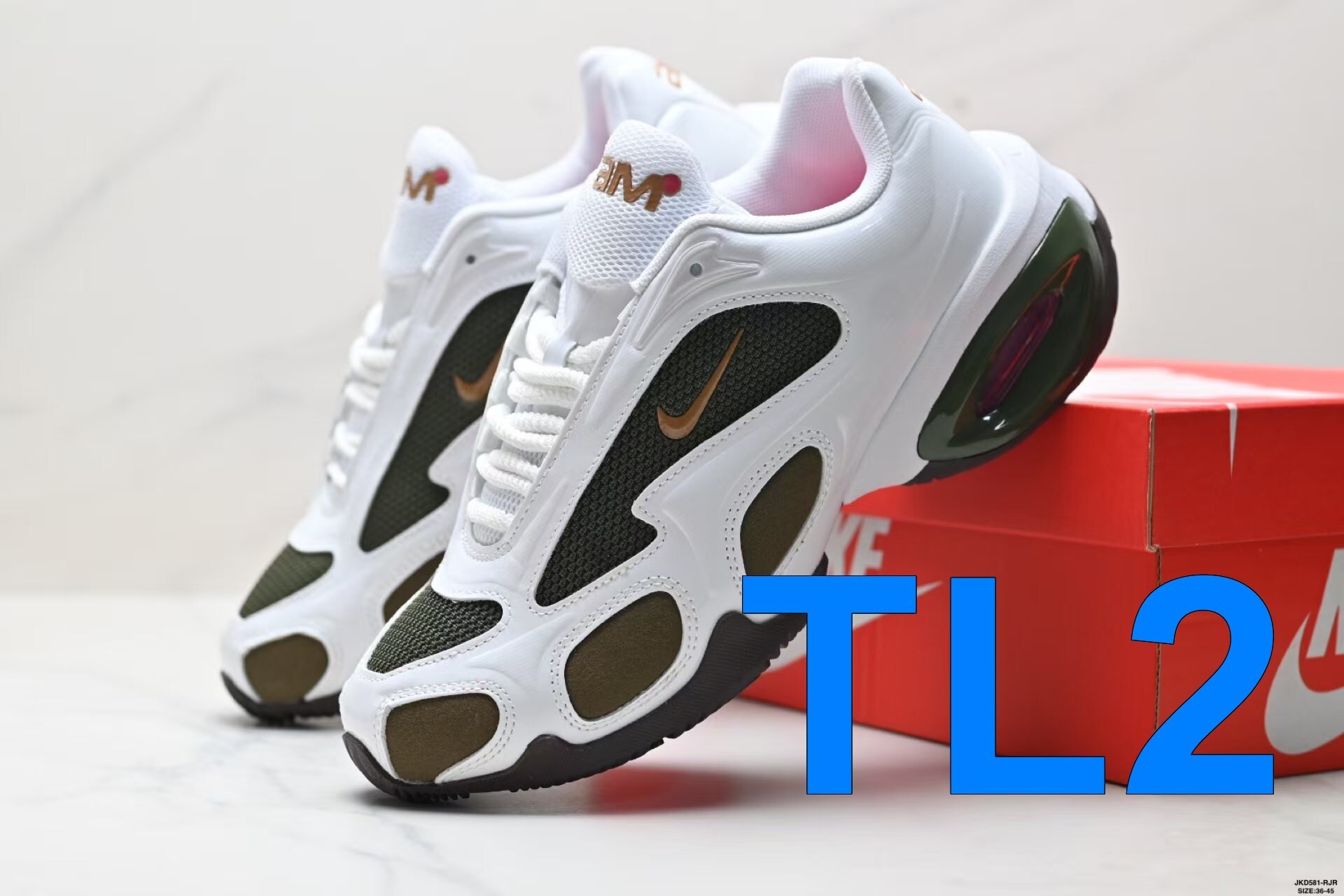 TL8110  NIKE   69.99$ gallery