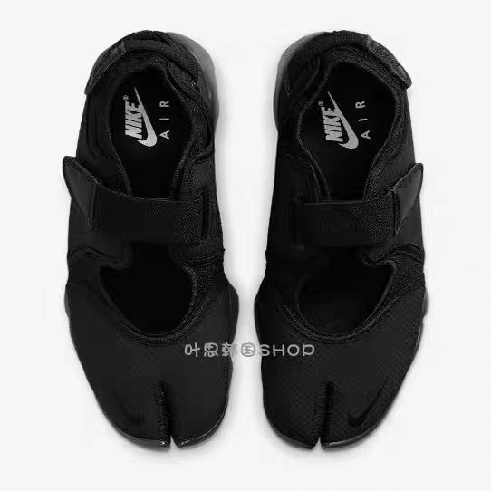 TL8115  NIKE  49.99$ gallery