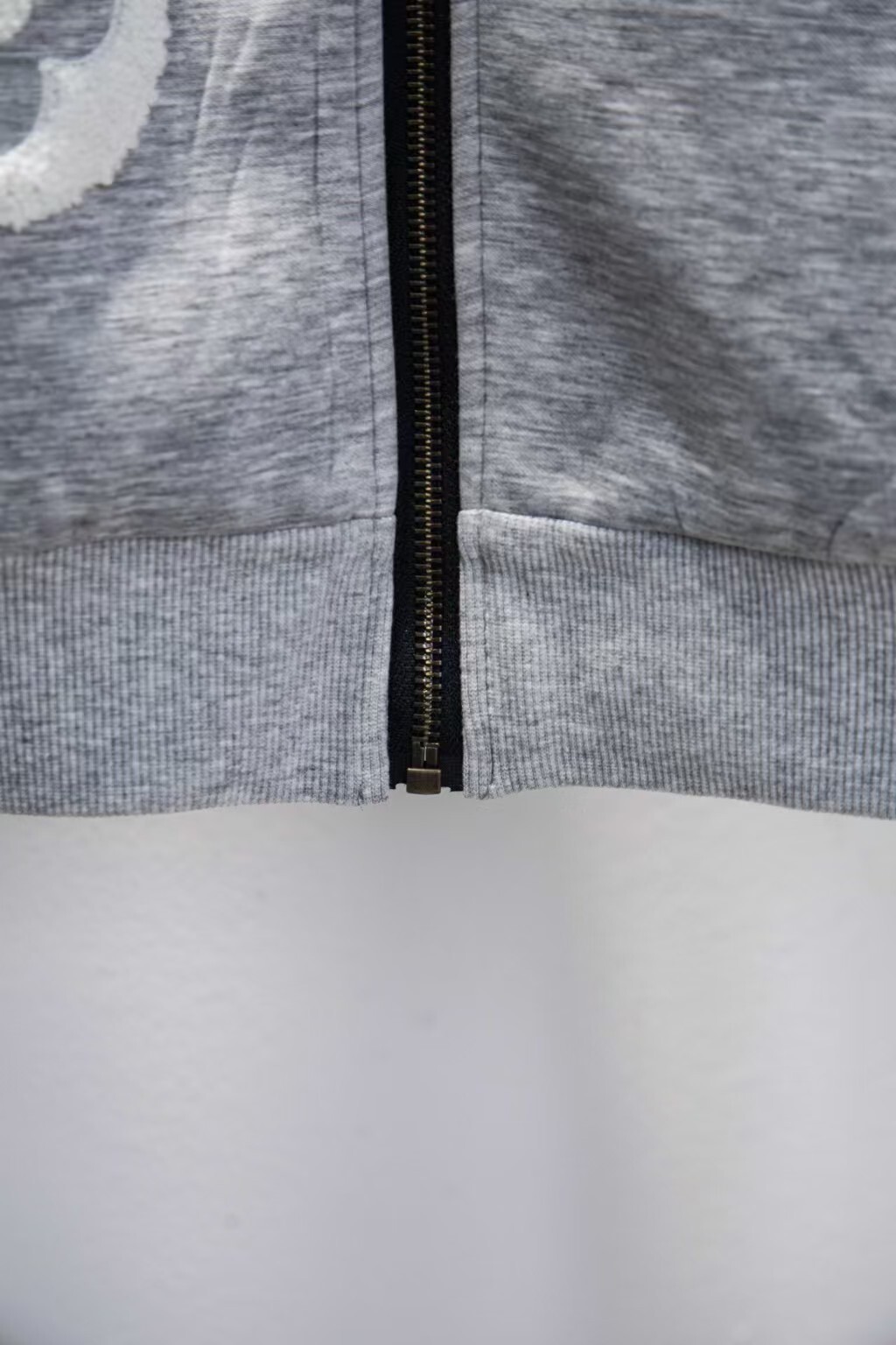 TL8127  LV   55$ gallery