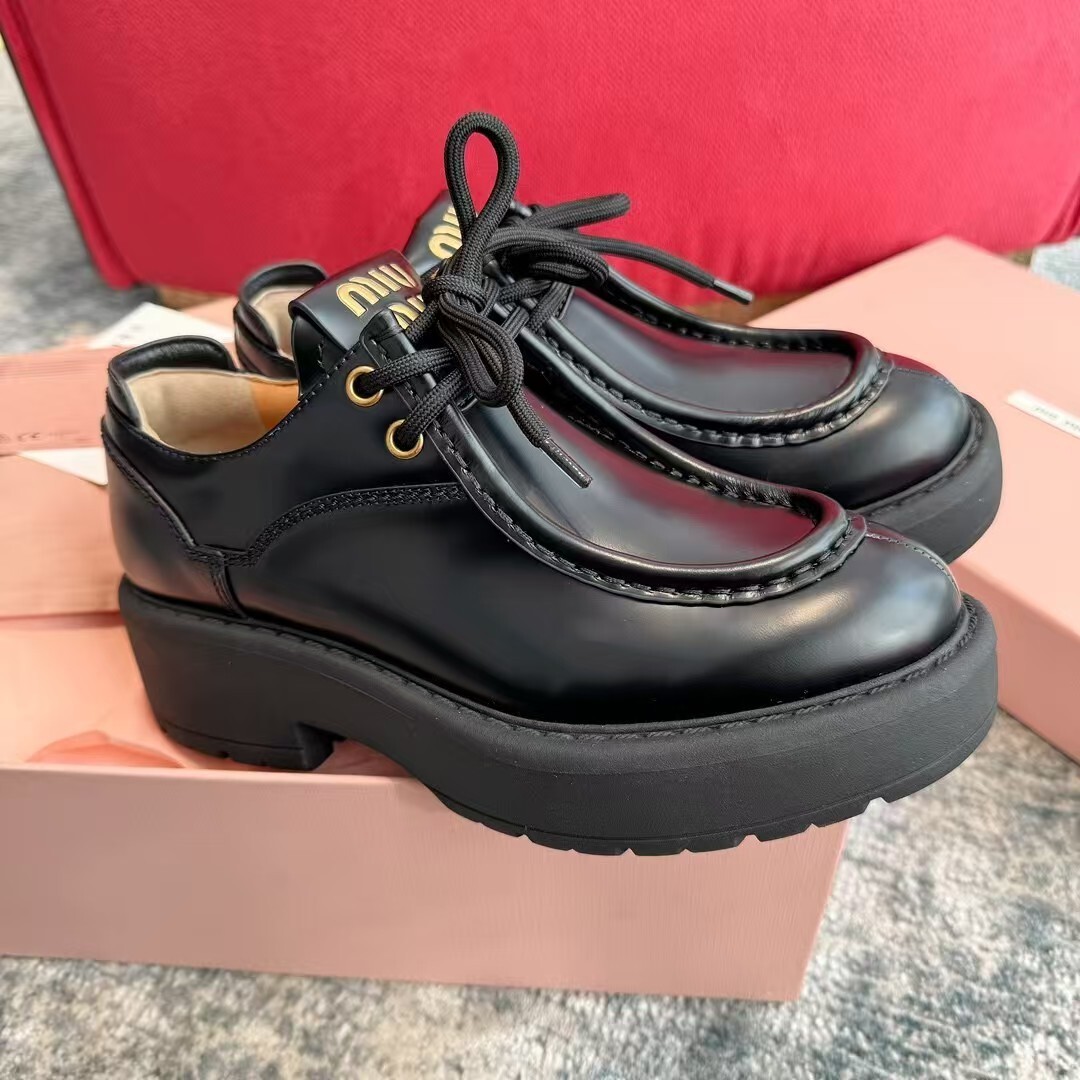 TL8129  MIUMIU   69.99$ gallery