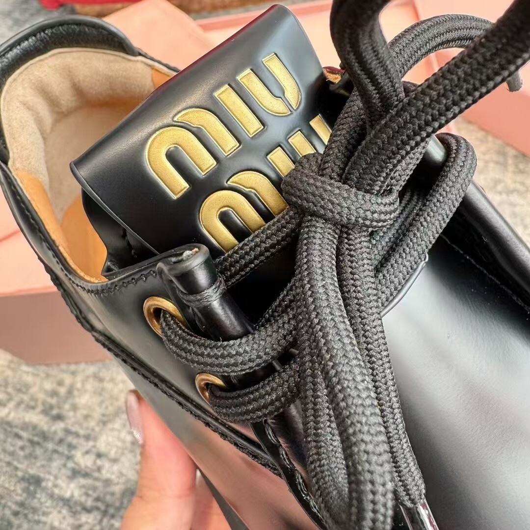 TL8129  MIUMIU   69.99$ gallery