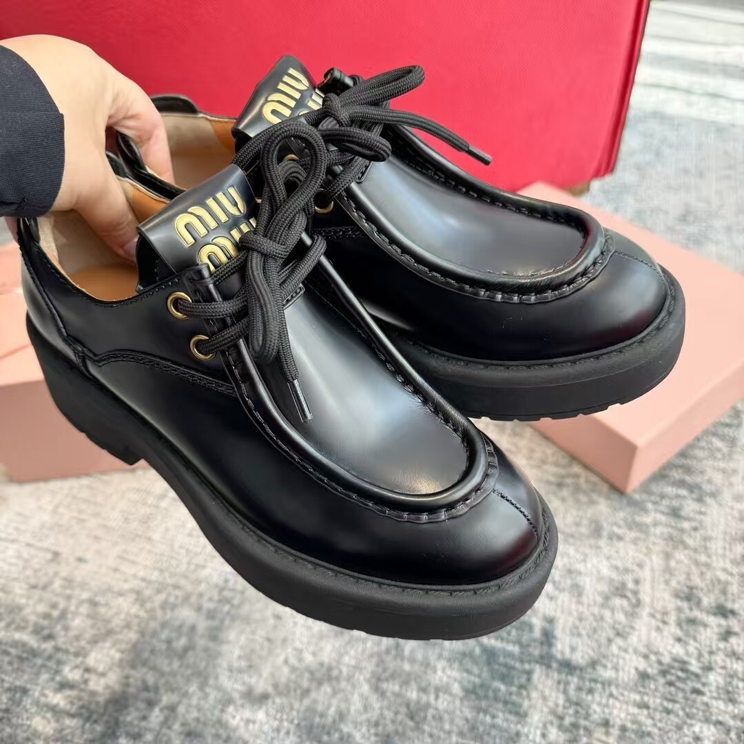 TL8129  MIUMIU   69.99$ gallery