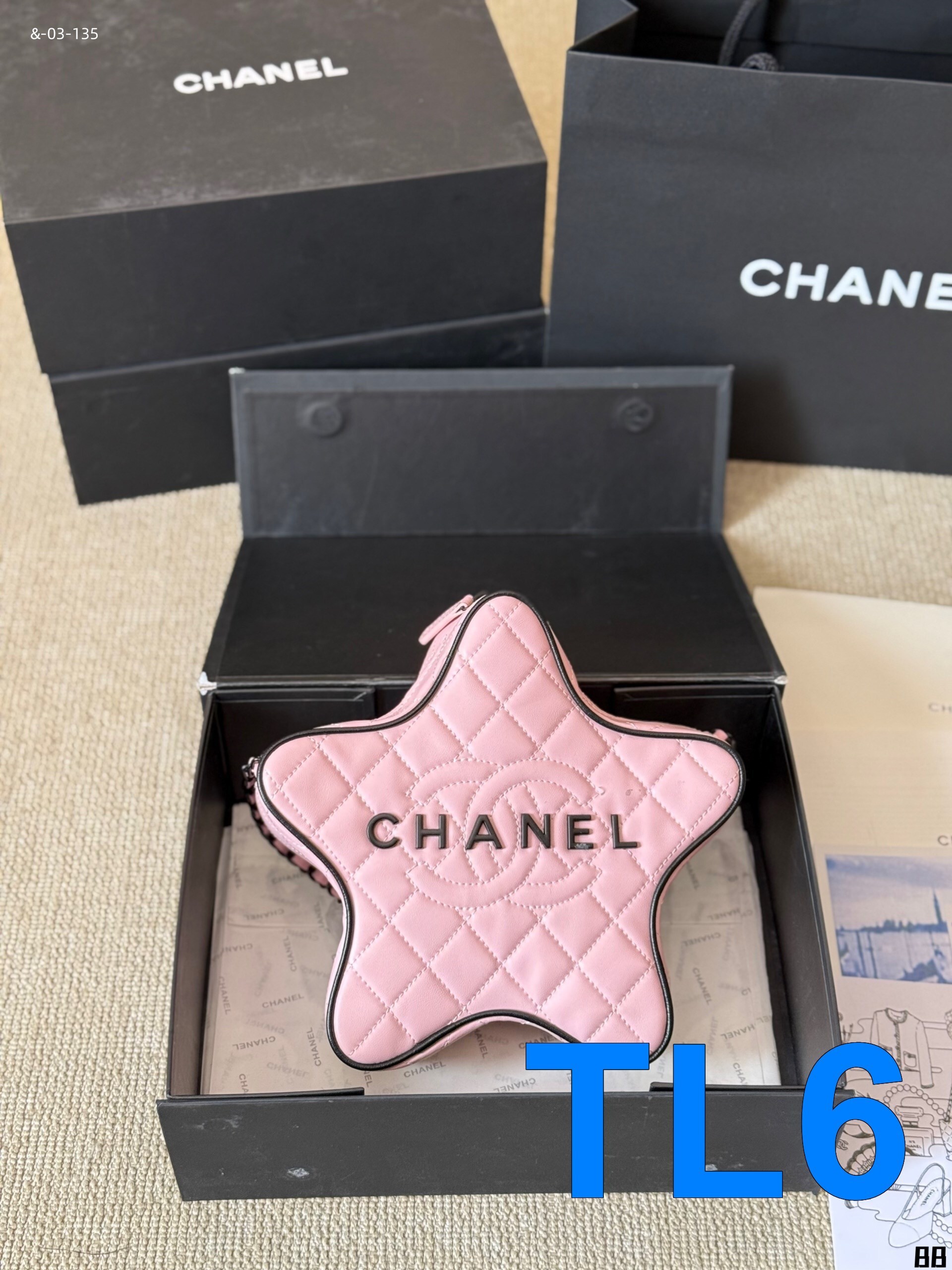 TL8131  CHANEL  69.99$ gallery