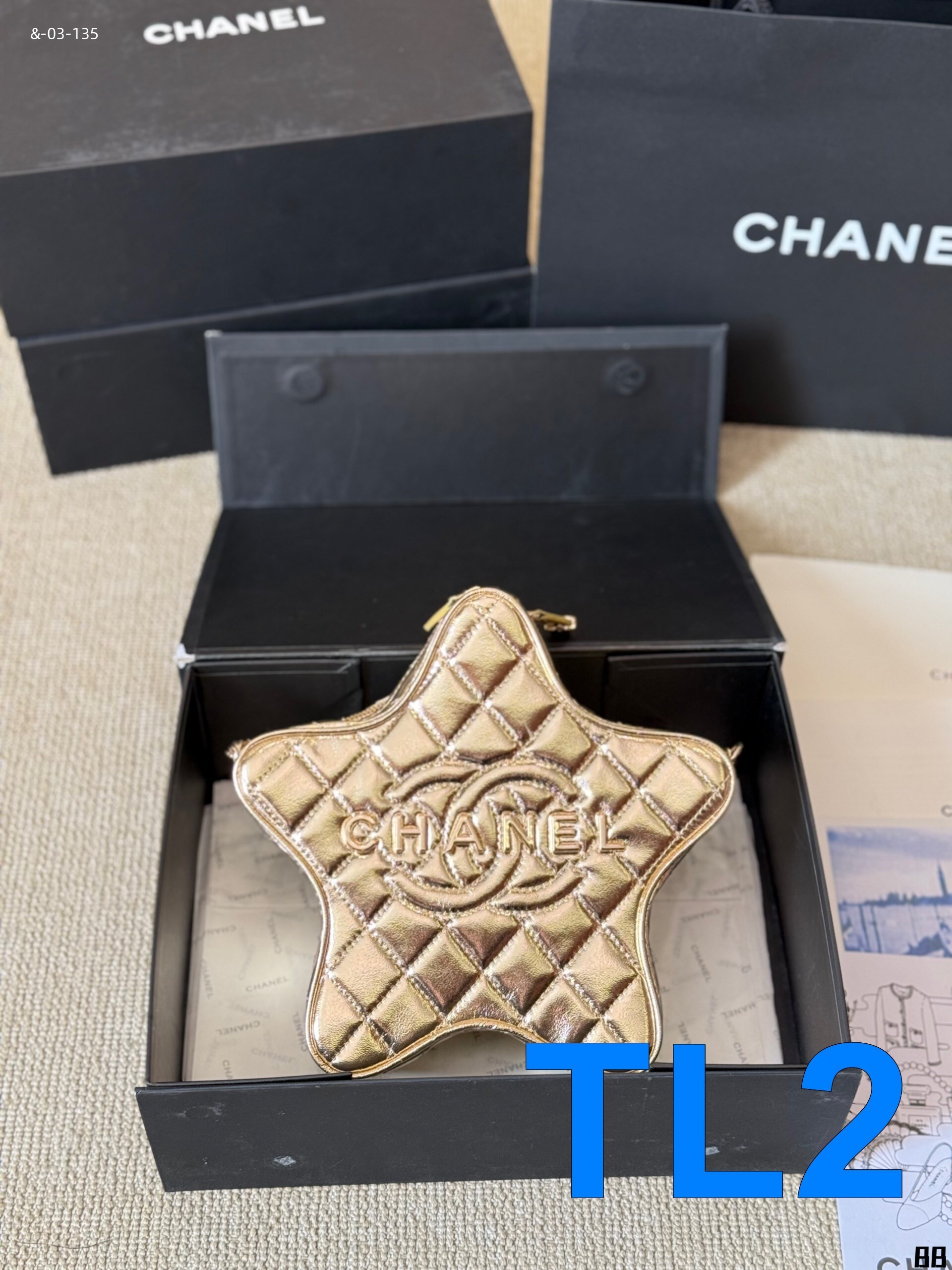 TL8131  CHANEL  69.99$ gallery