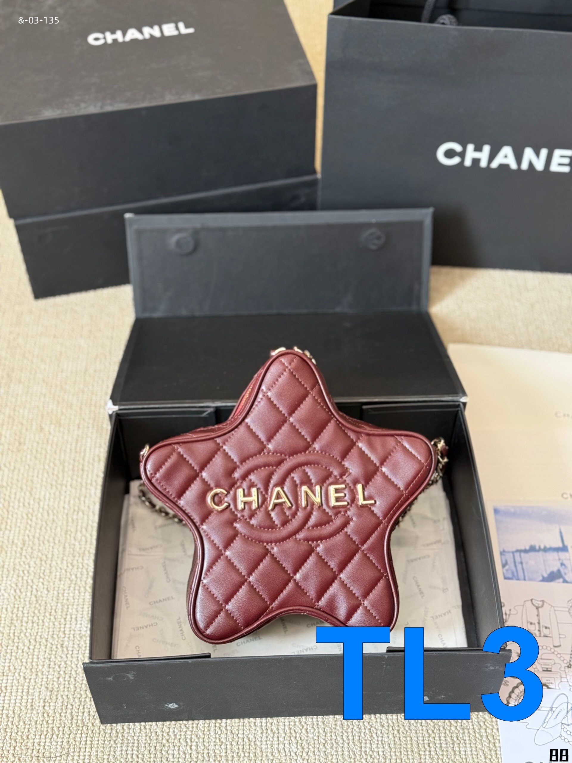 TL8131  CHANEL  69.99$ gallery