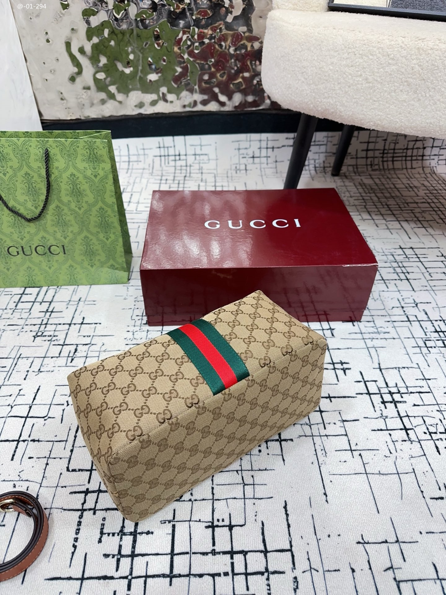 TL8133  GUCCI   65.99$ gallery