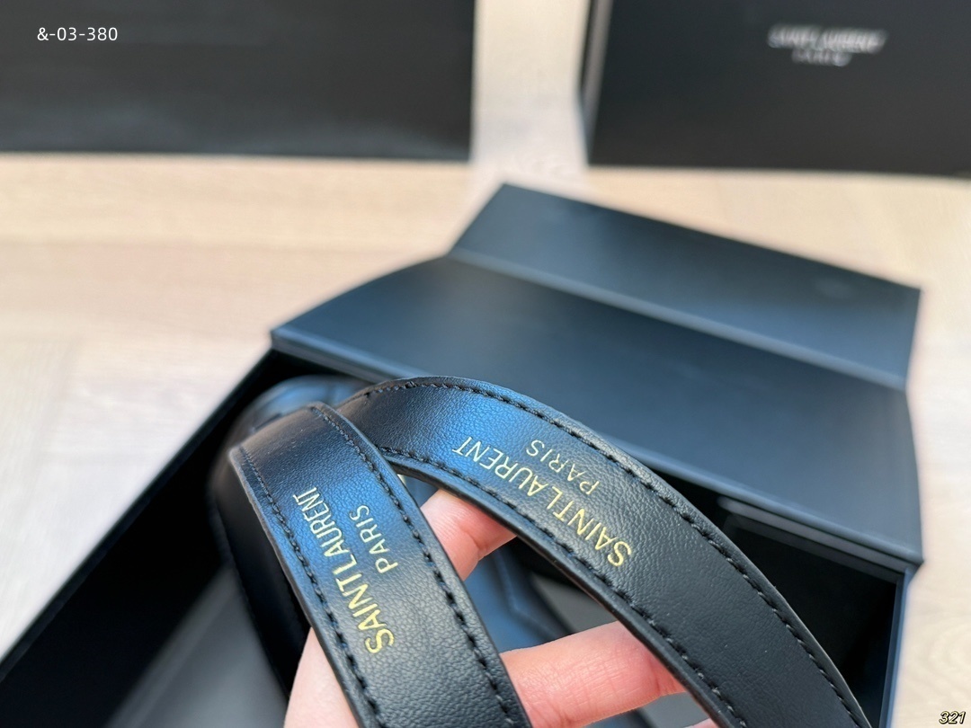 TL8152  YSL   60$ gallery