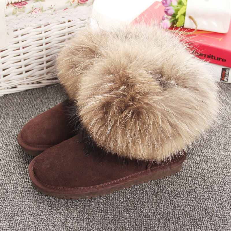 XTZ8776   UGG   58.99$ gallery