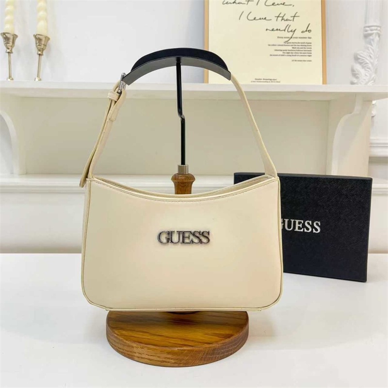 BX516-BX523  GUESS Lady bag gallery