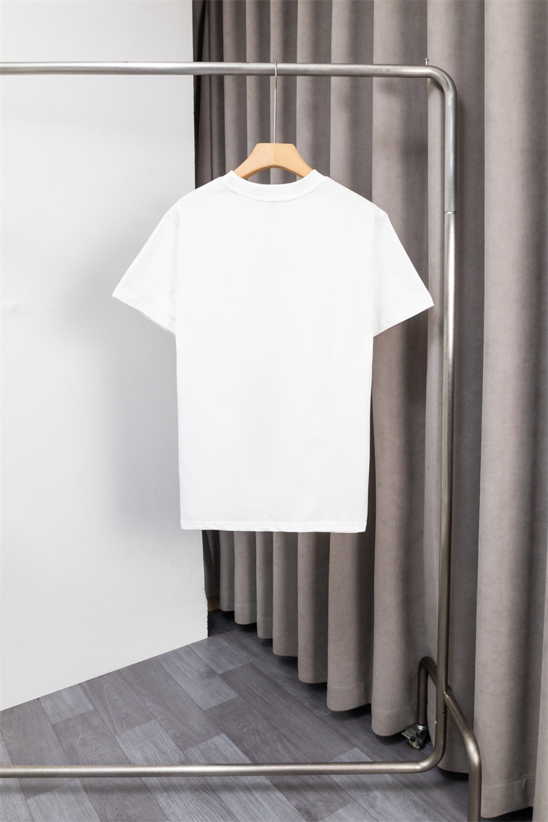 TAT33-1-TAT33-2  BURBERRY   T-shirt gallery