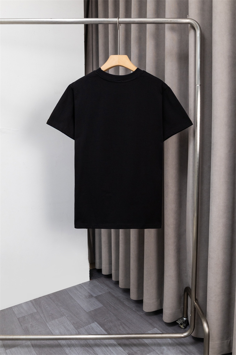 TAT33-1-TAT33-2  BURBERRY   T-shirt gallery