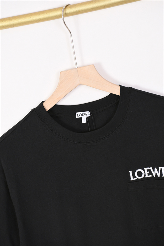 TAT46-1-TAT46-3   LOEWE  T-shirt gallery
