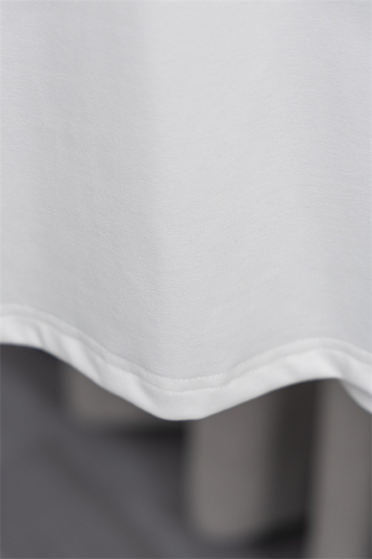 TAT50-1-TAT50-2    BURBERRY   T-shirt gallery