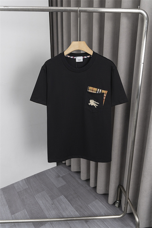 TAT50-1-TAT50-2    BURBERRY   T-shirt gallery