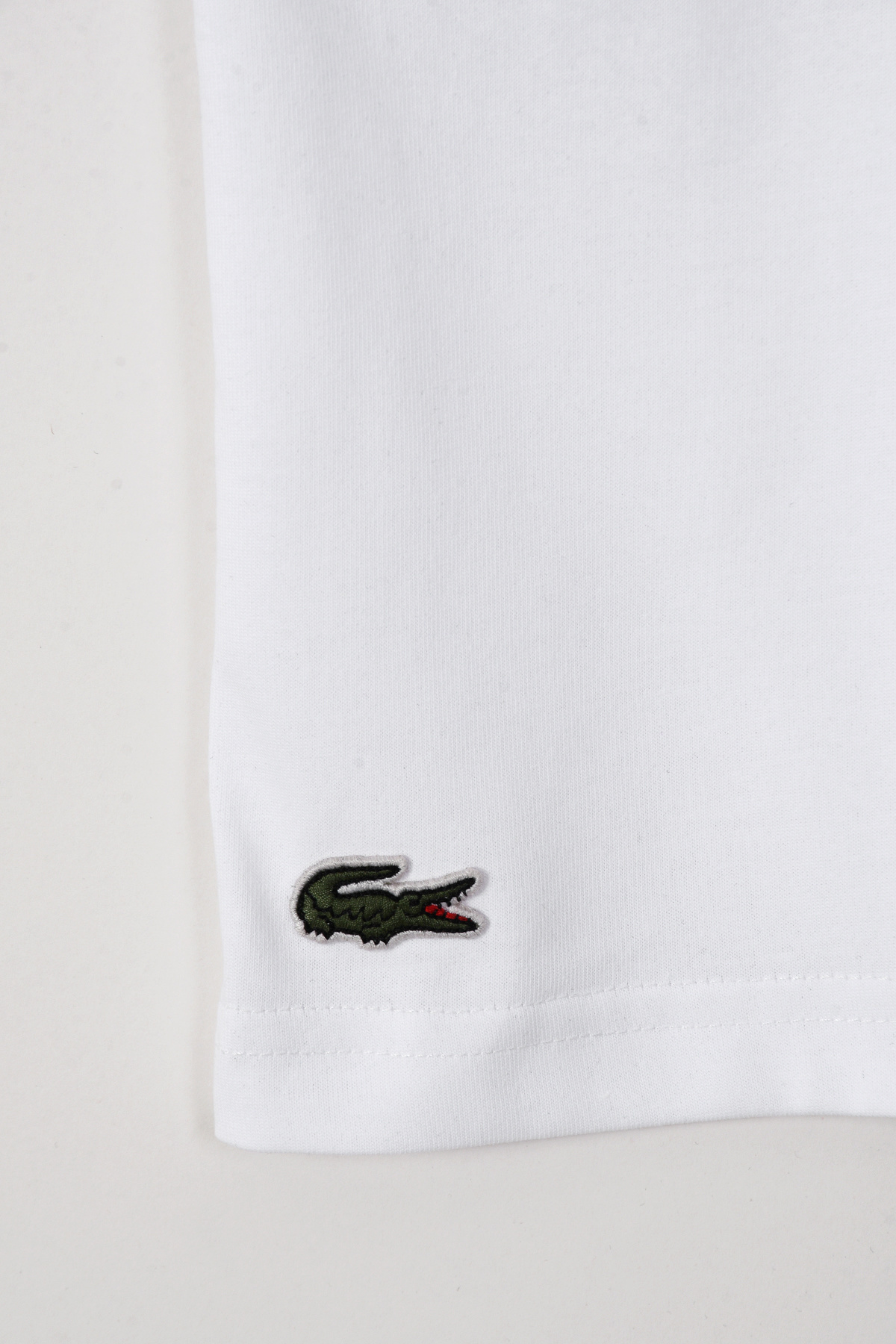 TAT55-1-ATA55-3    LACOSTE   T-shirt gallery