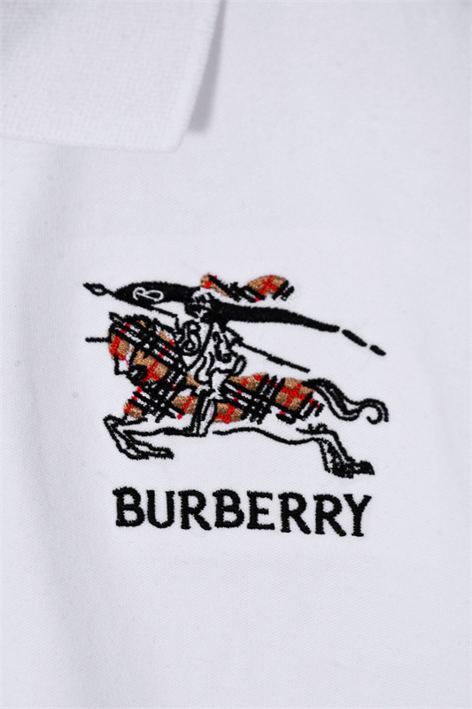TAT56-1-TAT56-2  BURBERRY  T-shirt gallery